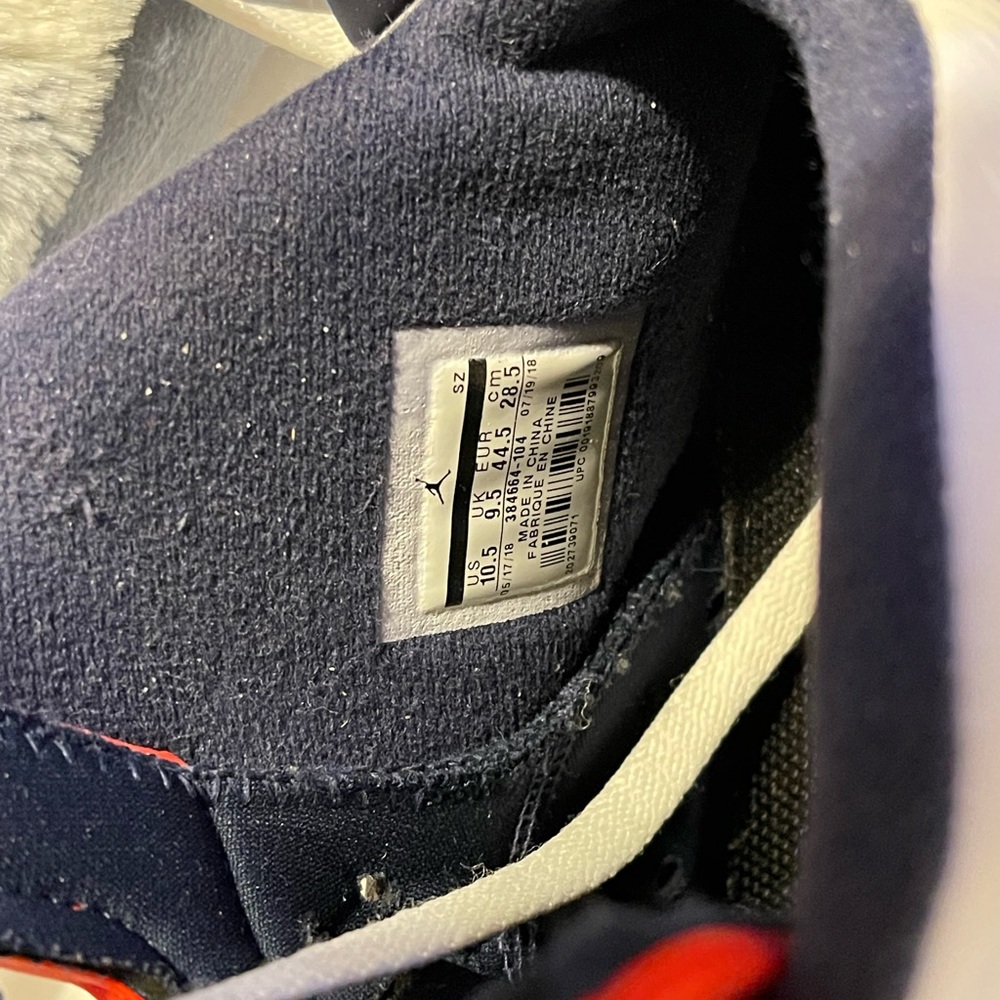 Air Jordan 6